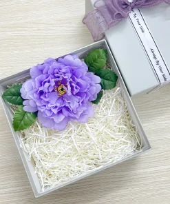 Hộp Quà Kèm Hoa Mẫu 64