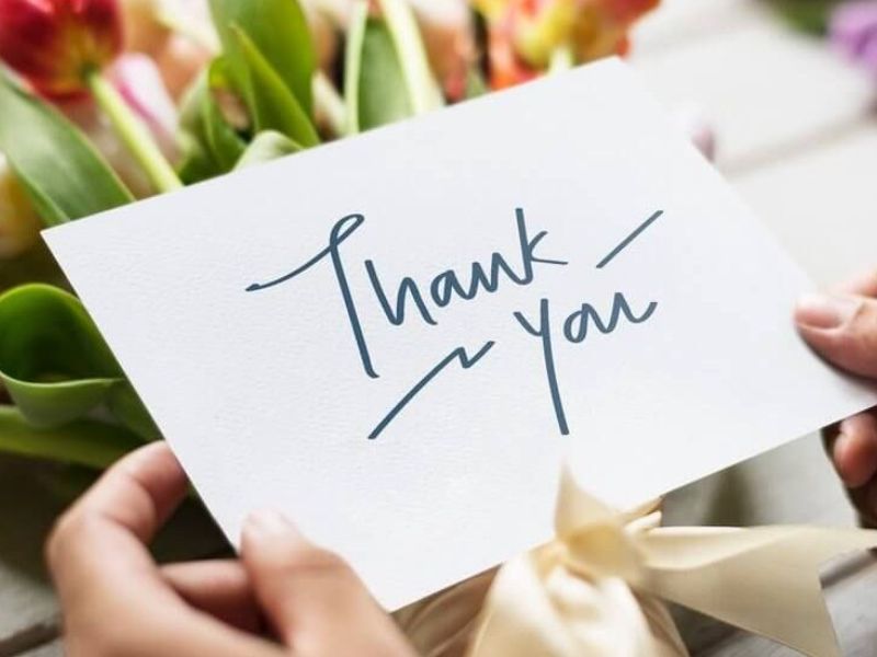 Cách nói lời cảm ơn khi được người yêu tặng quà