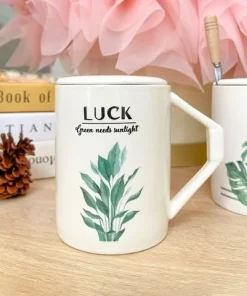 Ly Sứ Họa Tiết Hình Lá Có Quai – Quà Tặng Ý Nghĩa Và Tinh Tế