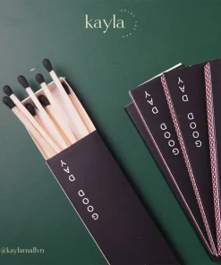 Que Diêm Đốt Nến Đen