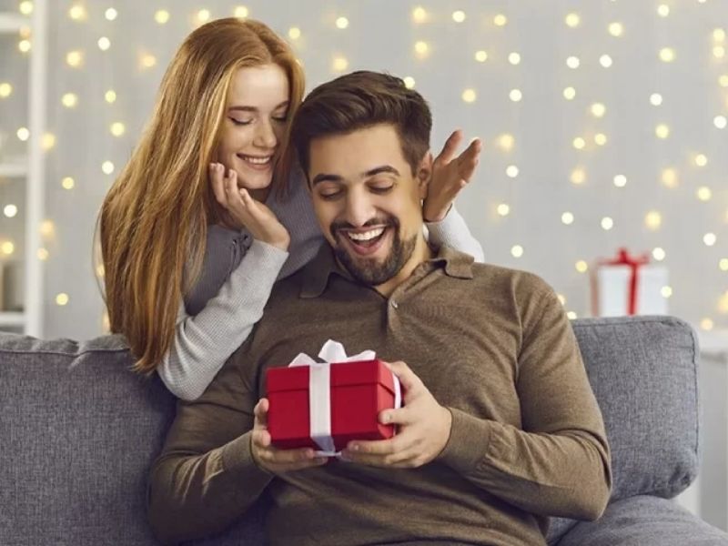 Món quà ý nghĩa tặng ông xã khiến chàng cảm động