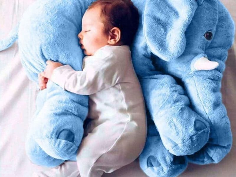 Gợi ý các mẫu quà tặng 1 6 cho bé trai theo độ tuổi