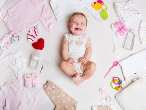 Những món quà đầy tháng cho bé trai được ưa chuộng nhất