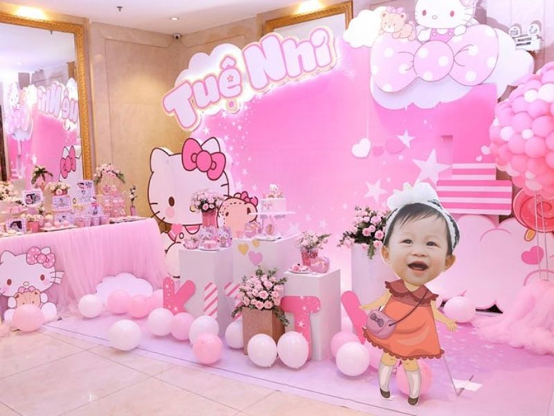 Những lưu ý khi chọn quà thôi nôi cho bé gái