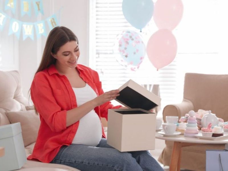 Gợi Ý Quà Tặng Bà Bầu Thiết Thực Và Ý Nghĩa Nhất