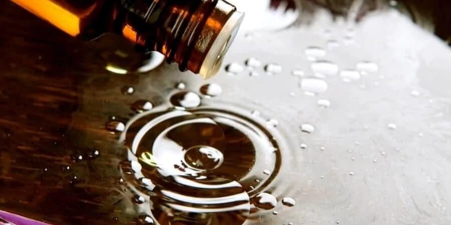 Xem thêm cách pha thêm tinh dầu vào nước tắm
