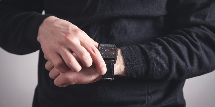 tặng quà gì cho người yêu nam