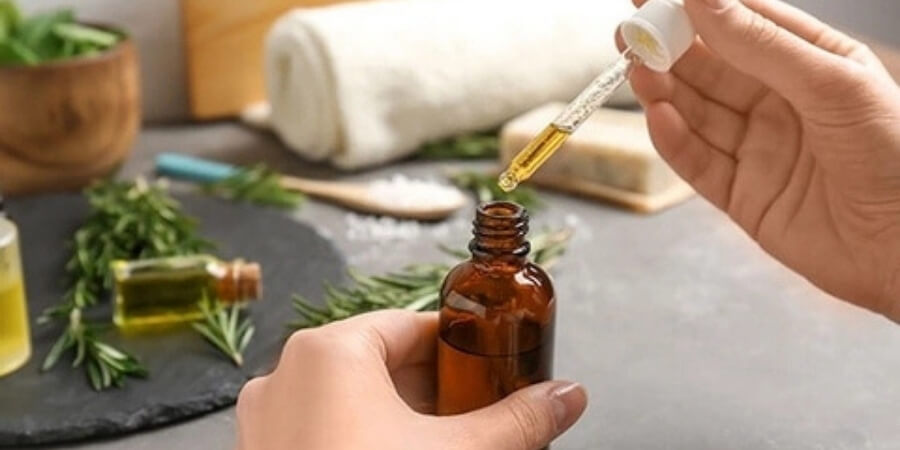 Xem chi tiết những điều cần lưu ý khi sử dụng tinh dầu sả