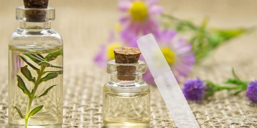 Xem thêm chi tiết Những lưu ý khi sử dụng tinh dầu thơm phòng