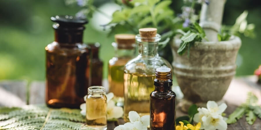 Xem thêm chi tiết Tinh dầu là gì? Lợi ích tuyệt vời của tinh dầu