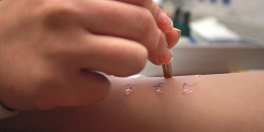Xem thêm chi tiết Trước khi sử dụng tinh dầu bưởi nên thử phản ứng trên da