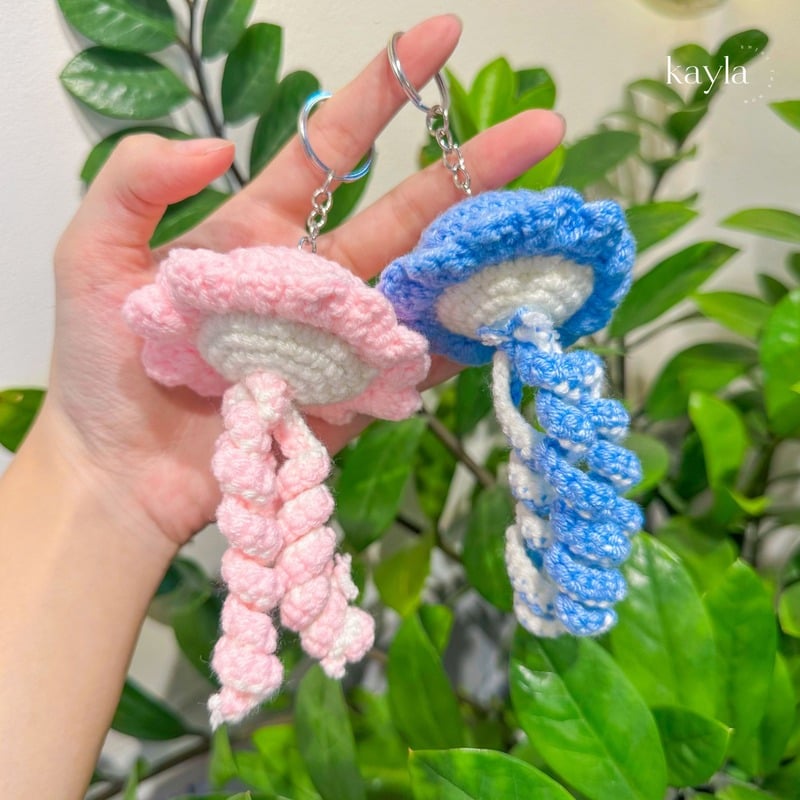 Móc Khoá Đan Len Handmade With Love