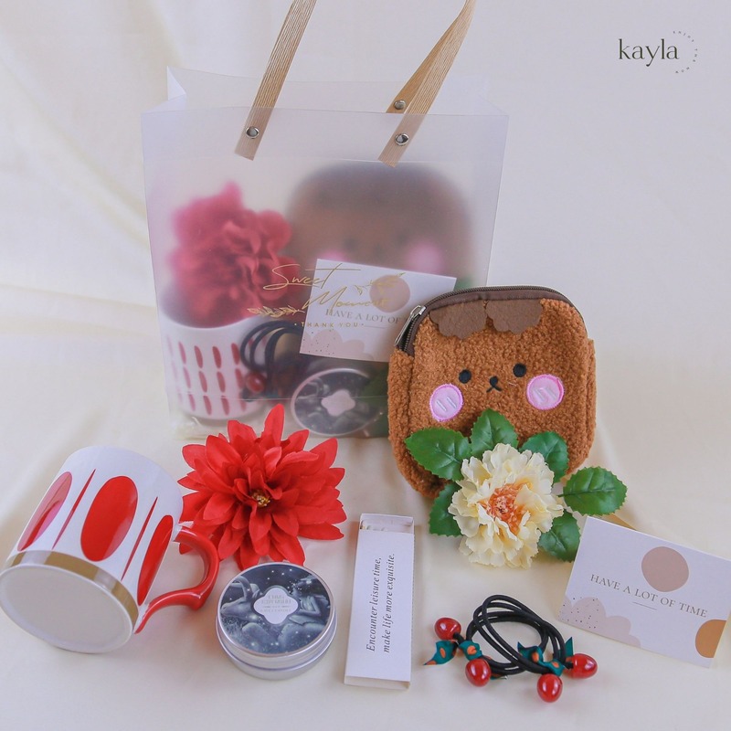 Set Quà Tặng Nến Cung Kim Ngưu Cherry Bear