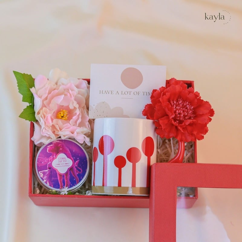 Set Quà Tặng Nến Cung Sư Tử Sweet Bloom Mix Ly Sứ