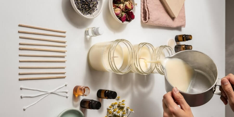 Xem thêm Những Lưu Ý Khi Sử Dụng Tinh Dầu Làm Nến Thơm