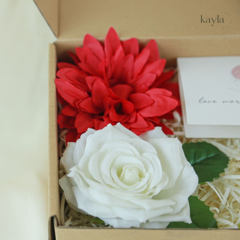Set Quà Hoa Nở Yêu Thương