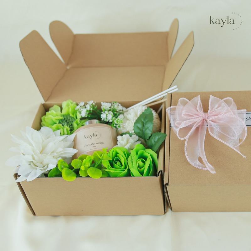 Set Quà Tinh Dầu Enchantwood Tươi Mát