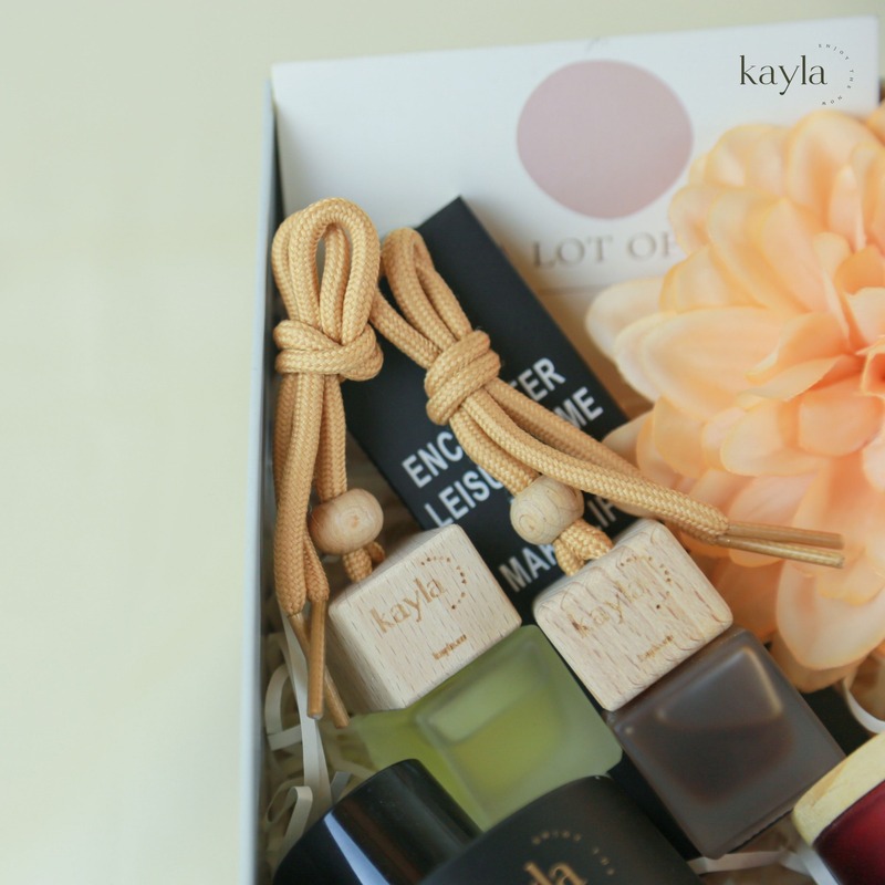 Set Quà Tinh Dầu Nến Thơm Obsidian Rose Nồng Nàn
