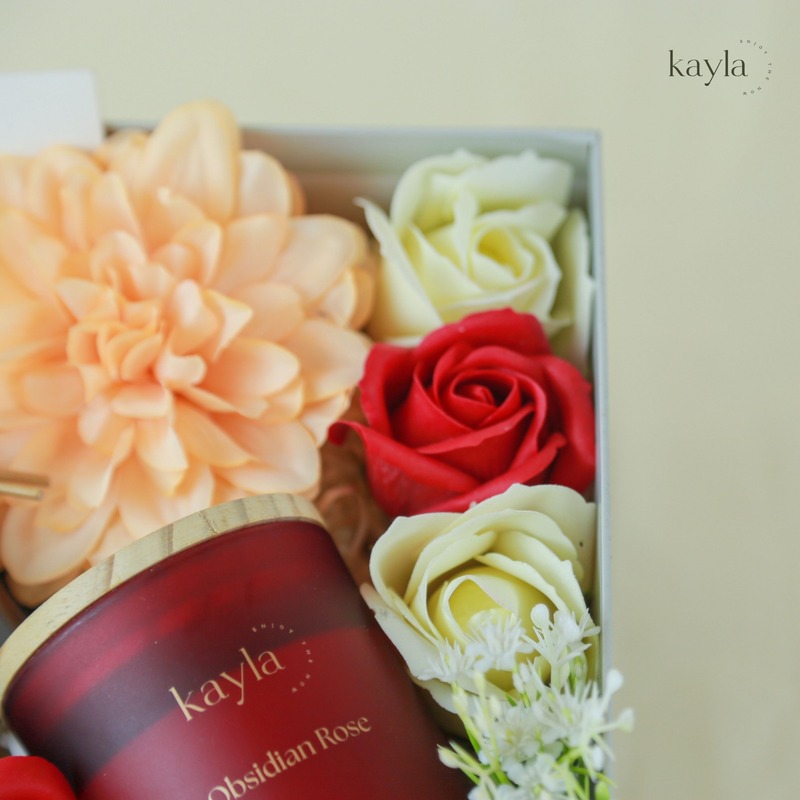 Set Quà Tinh Dầu Nến Thơm Obsidian Rose Nồng Nàn