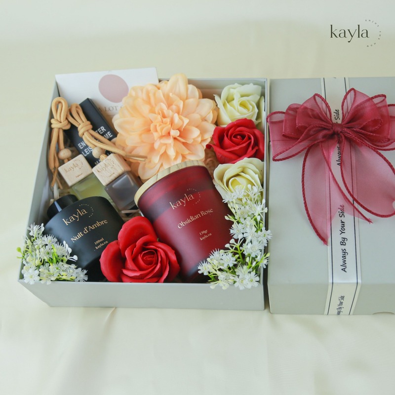 Set Quà Tinh Dầu Nến Thơm Obsidian Rose Nồng Nàn